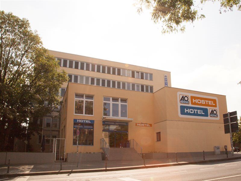 A&O Aachen Hauptbahnhof Hotel Exterior photo